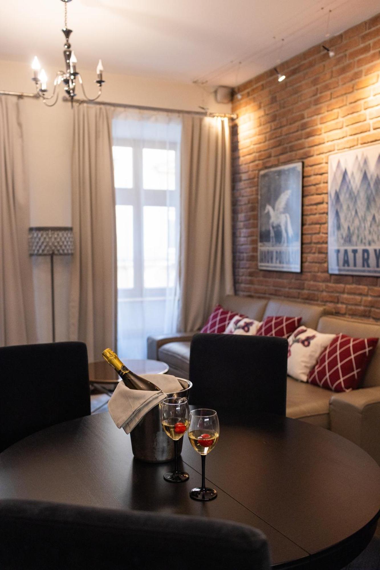 Lux Apartmenty - Old City קרקוב מראה חיצוני תמונה